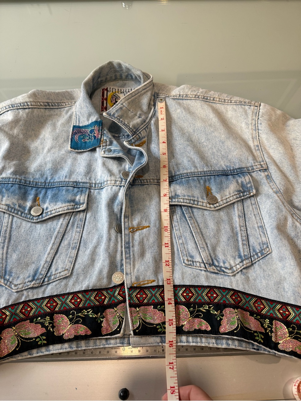 Vintage Joujou Butterfly Embroidered Cropped Denim Jacket Western Acid Wash 90s - Picture 9 of 11